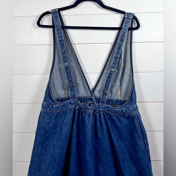 Urban Outfitters Danny Plunging Button Down Denim Overall Dress, EUC, Size XL - Picture 8 of 11